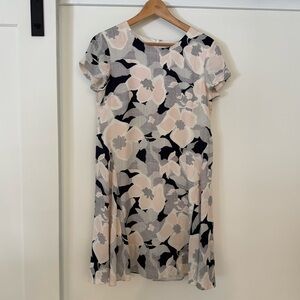 club monaco willa dress Club Monaco Willa Dress in Brooklyn Botanical Garden Floral Print - Sz 2